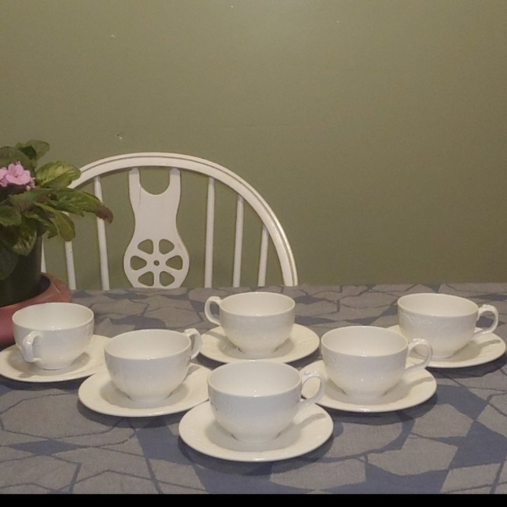 Victoria&Beale Chardonnay 9800 cup set